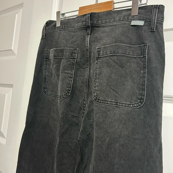 Boyish The Ricky Flare Button Fly High Rise Jeans - Picture 4 of 12